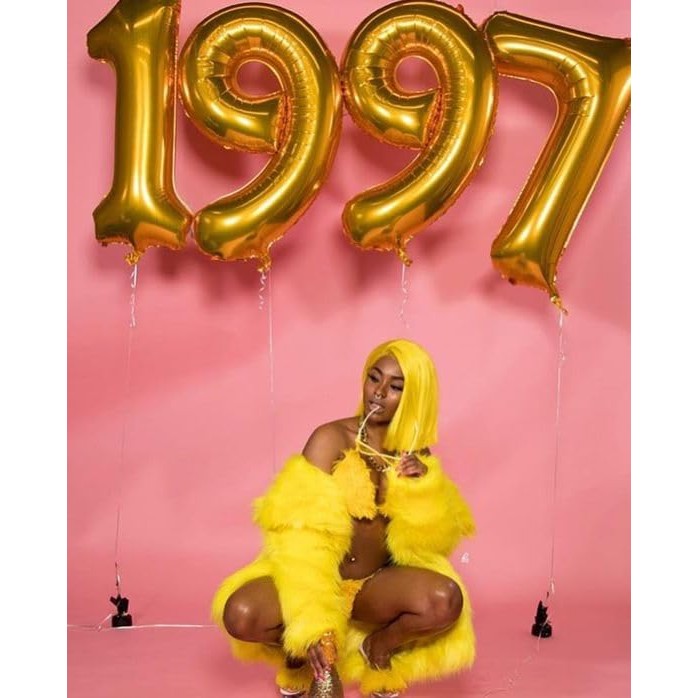 Balon din Folie Metalizata, Figurina Cifra, Tema Aniversare 80 cm, Ambalaj Individual, Pai inclus, Umflare cu Aer sau Heliu, Auriu, Cifra 7