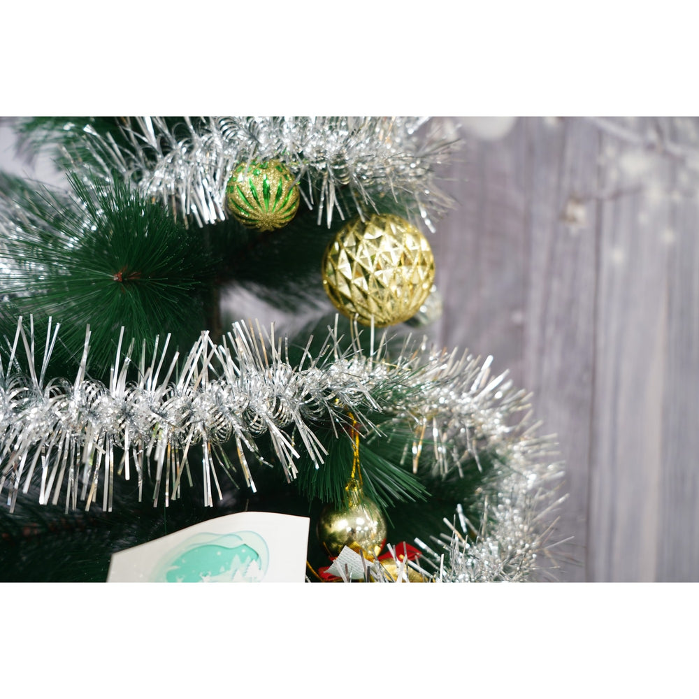 Beteala Craciun, argintiu, marimea: 2 m x 8 cm material:folie PVC, interior/exterior