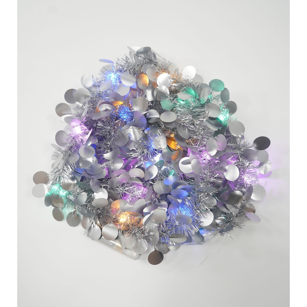 Beteala Craciun cu LED, Argintie, model cu paiete rotunde, 2 m x 5 cm, PVC, Sir, Artificiala
