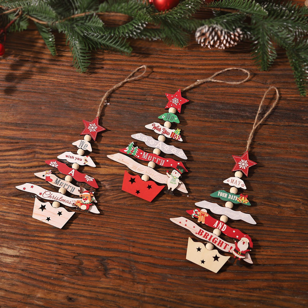 Decoratiune de Craciun din Lemn, cu Snur pentru Agatare in Brad, Model Brad de Craciun, Scris May Your Days Be Merry And Bright, 17x12.8x0.4 cm, Multicolor