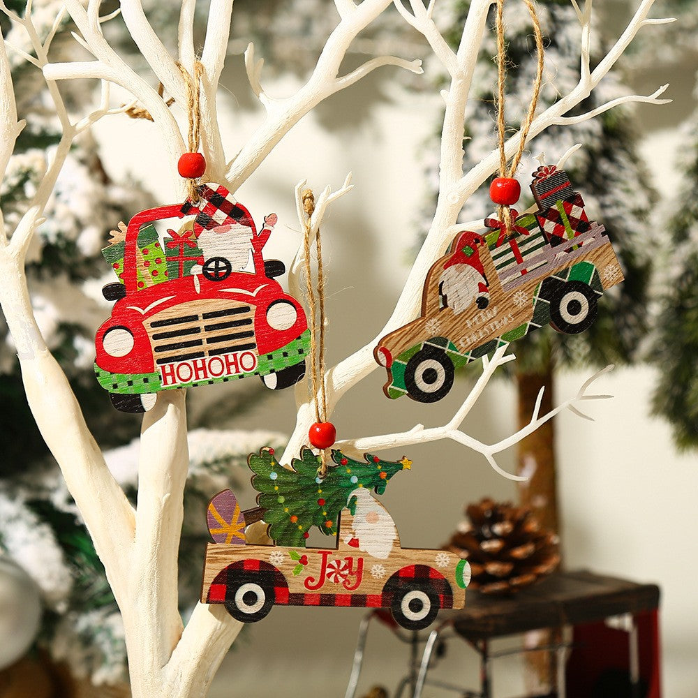Decoratiune de Craciun din Lemn, cu Snur pentru Agatare in Brad, Model Masina lui Mos Craciun, Scris Merry Christmas, 8x8x0.4 cm, Multicolor