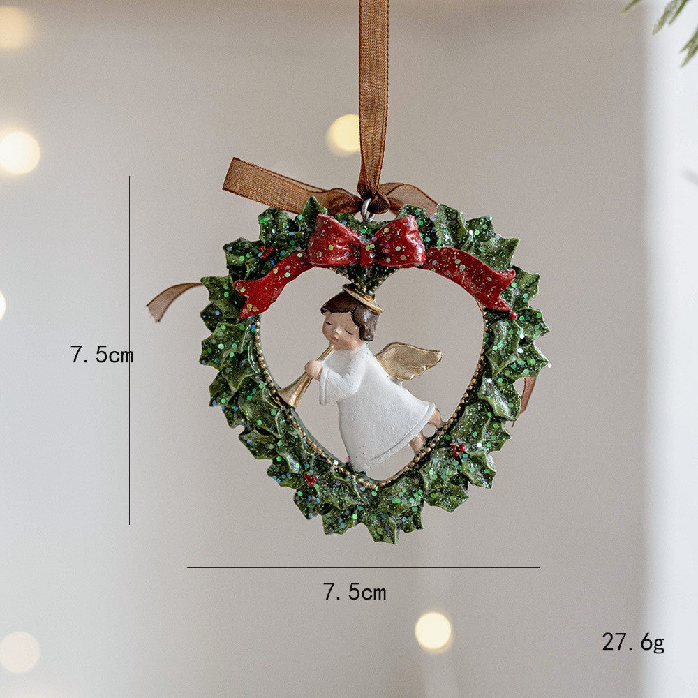 Decoratiune de Craciun, pentru Brad, Model Ghirlanda cu Inger, 7.5 x 7.5 cm, din Rasina, Multicolor