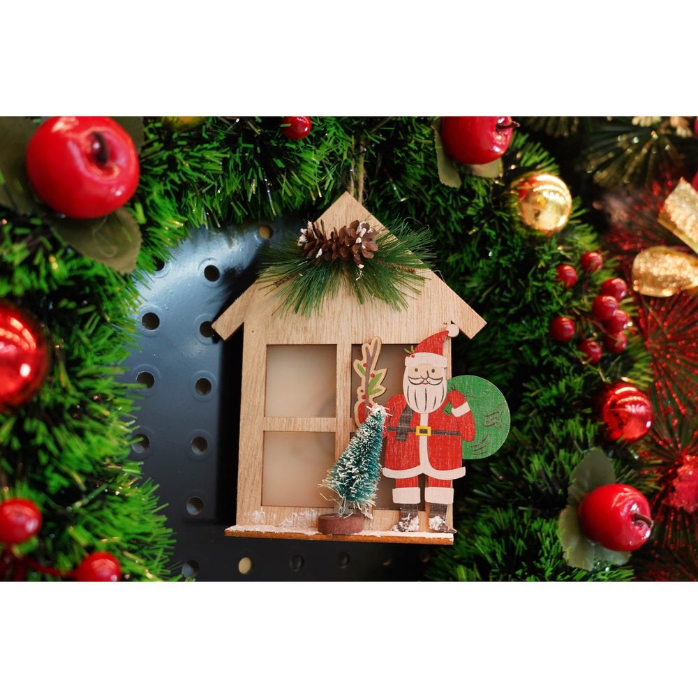 Decoratiune luminoasa, Mos Craciun, maro, lungime: 13 cm, latime: 5 cm, inaltime: 17 cm, lemn, interior/exterior