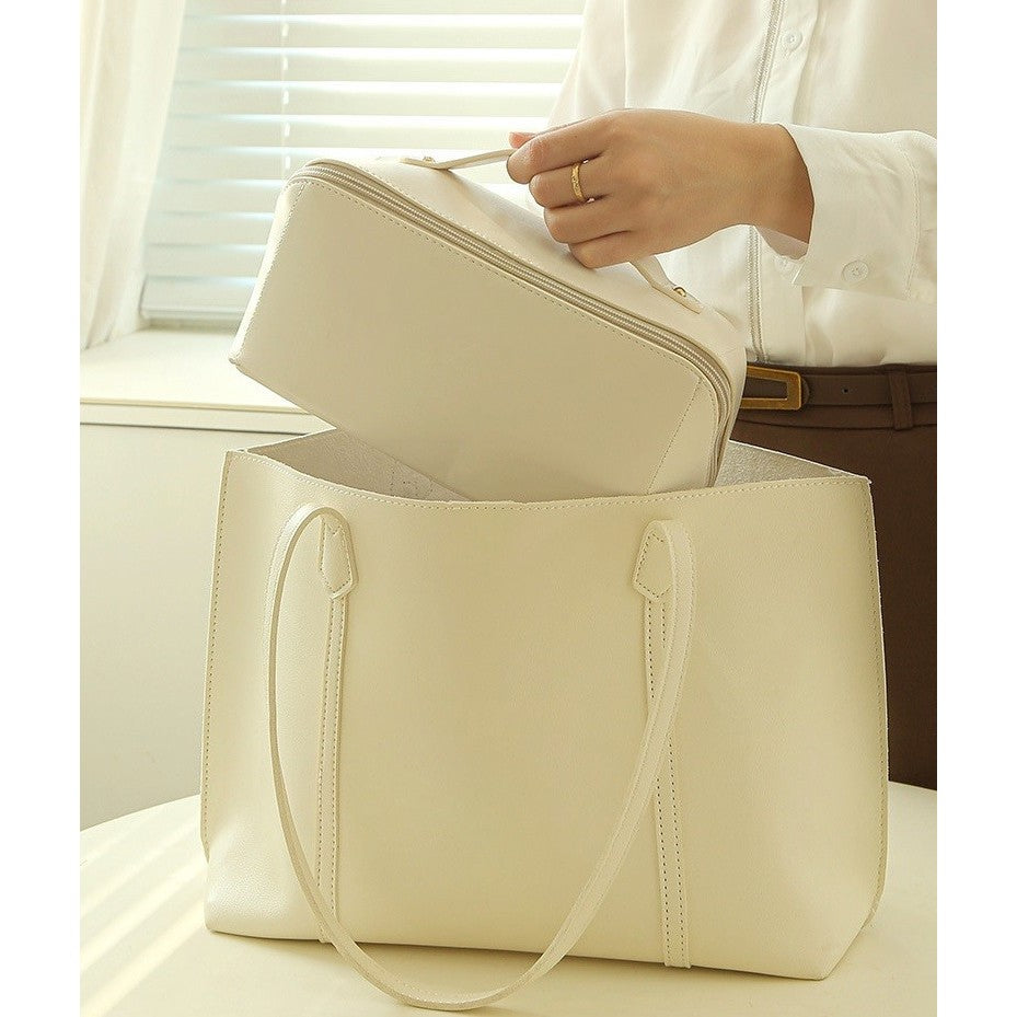 Geanta de Calatorie, Pentru Cosmetice, Portabila, Impermeabila, din Piele Ecologica, Compartimente Multiple, cu Fermoar, 23 x 11.5 x 10.5 cm, Crem