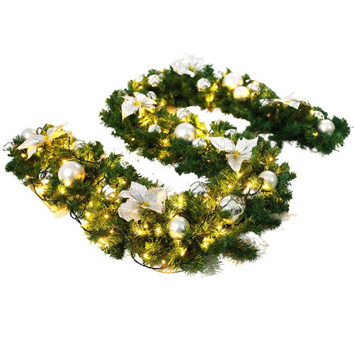 Ghirlanda decorativa Craciun cu Globuri si funde argintii, 2, 70 m, Verde