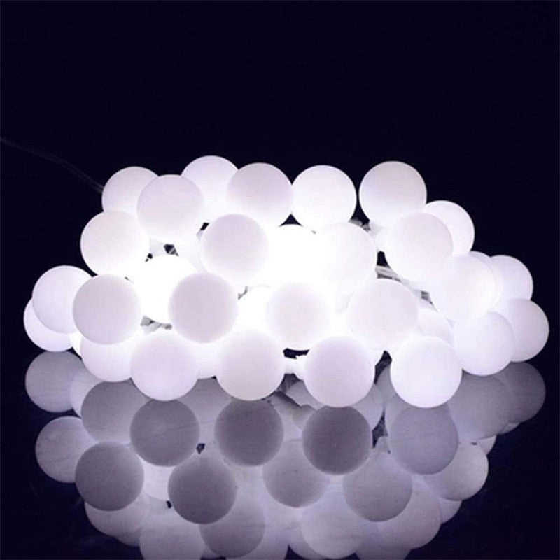 Instalatie Craciun, 12 metri, 100 de LED-uri cu ornament tip Bulb, 8 jocuri de lumini alb rece, cu energie solara, liniar, interior/exterior