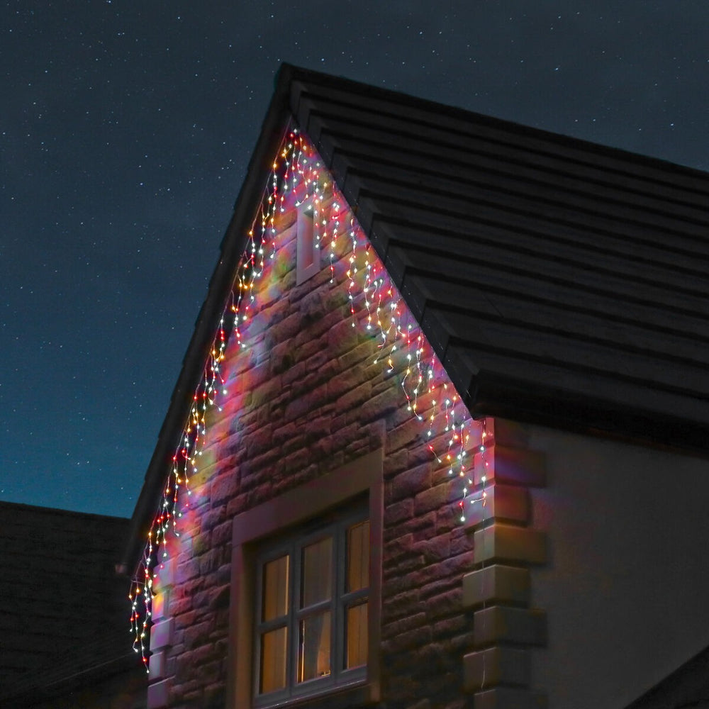 Instalatie Craciun, Tip Franjuri/Turturi, 4 m, 120 LED-uri, Prelungitor 1.5 m, 8 Jocuri de Lumini, Interconectabila, Conectare la Retea, Fir transparent, Interior/Exterior, Multicolor
