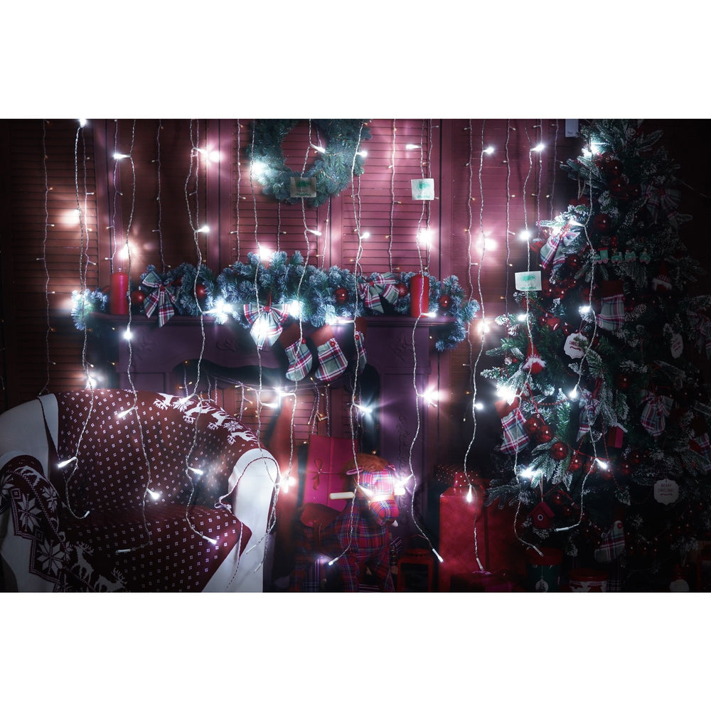 Instalatie Craciun, Tip Perdea, IP44, 16 m x 1 m, 960 LED-uri, Alb rece, cu flash, Transformator cu