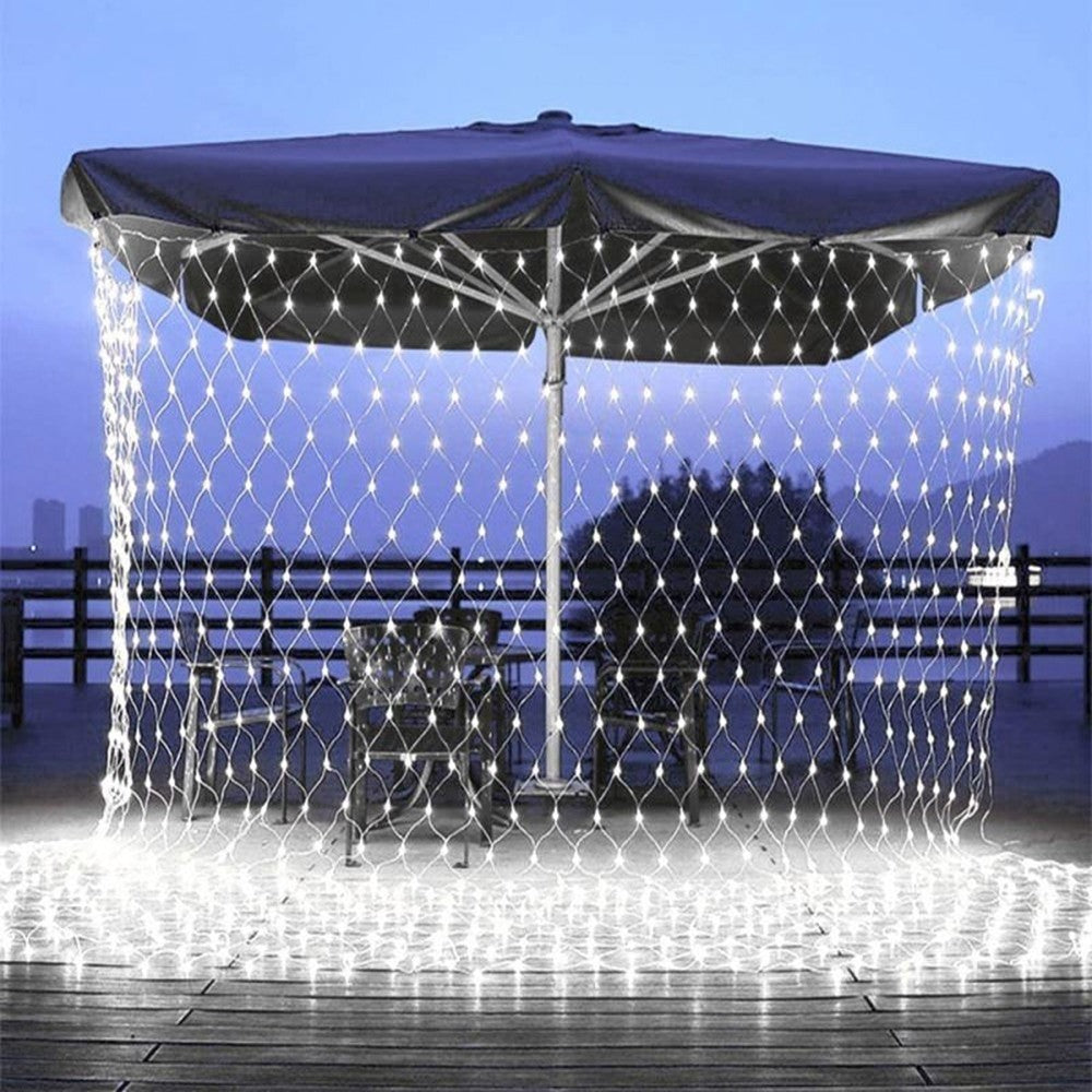 Instalatie Craciun, Tip Plasa, IP 44, 8 x 1 m, 320 LED-uri, Alb rece, 8 jocuri de lumini