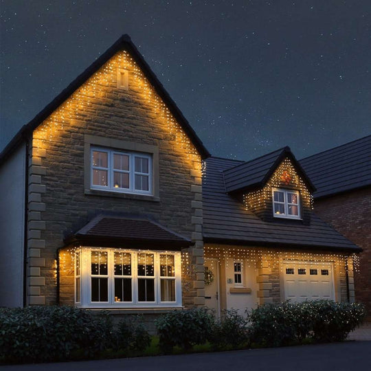 Instalatie Craciun Tip Turturi, IP44, 10 m, 286 Led-uri, Alb cald, 8 jocuri de lumini, 31 V, Telecomanda inclusa, Interconectabila, Prelungitor 3 m inclus, Fir Cupru, Interior/Exterior