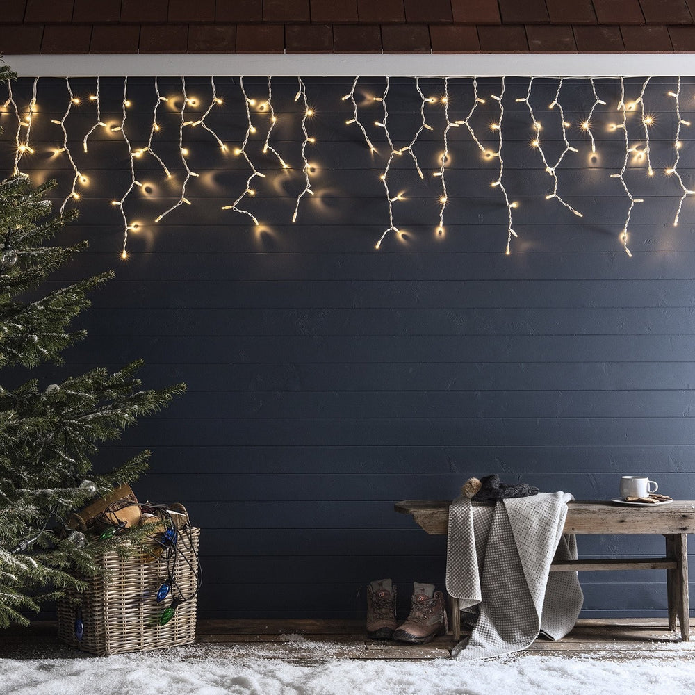 Instalatie Craciun Turturi, IP44, 13 m, 382 Led-uri, Perdea Franjurata, Alb cald, 8 jocuri de