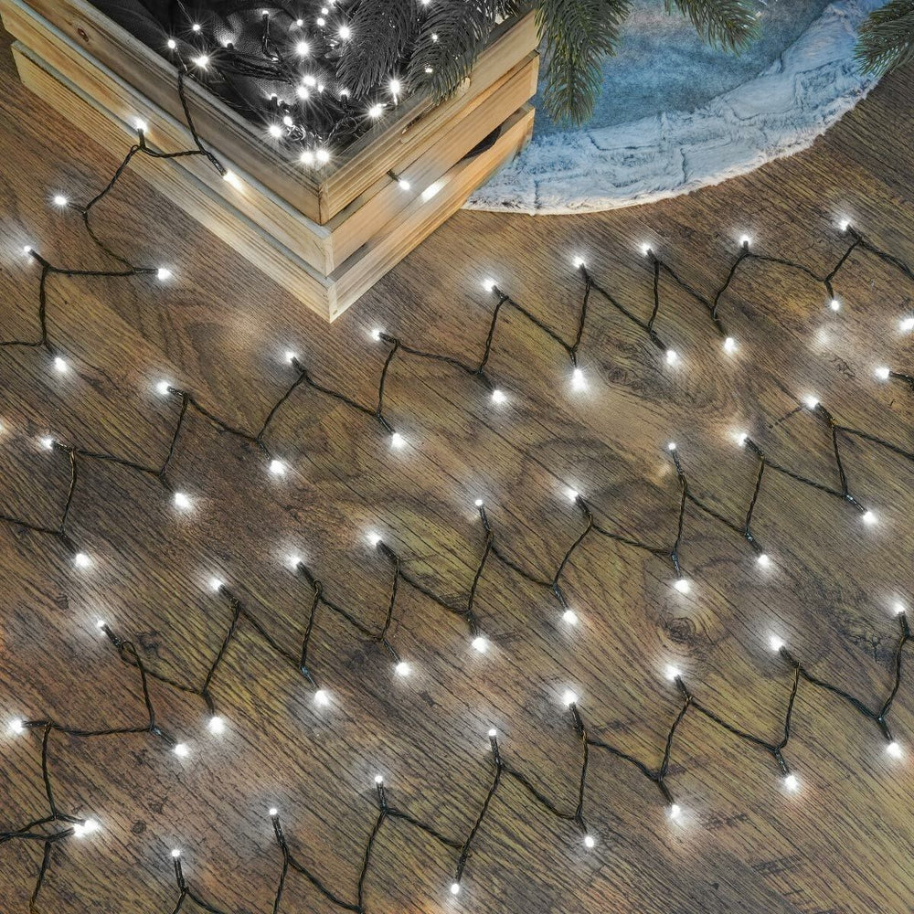 Instalatie de Craciun liniara, 17 m, din care 1 m cablu priza 220V, 200 LED, 8 jocuri de lumini, beculet in 6 colturi, pentru interior, controler, fir negru, alb rece