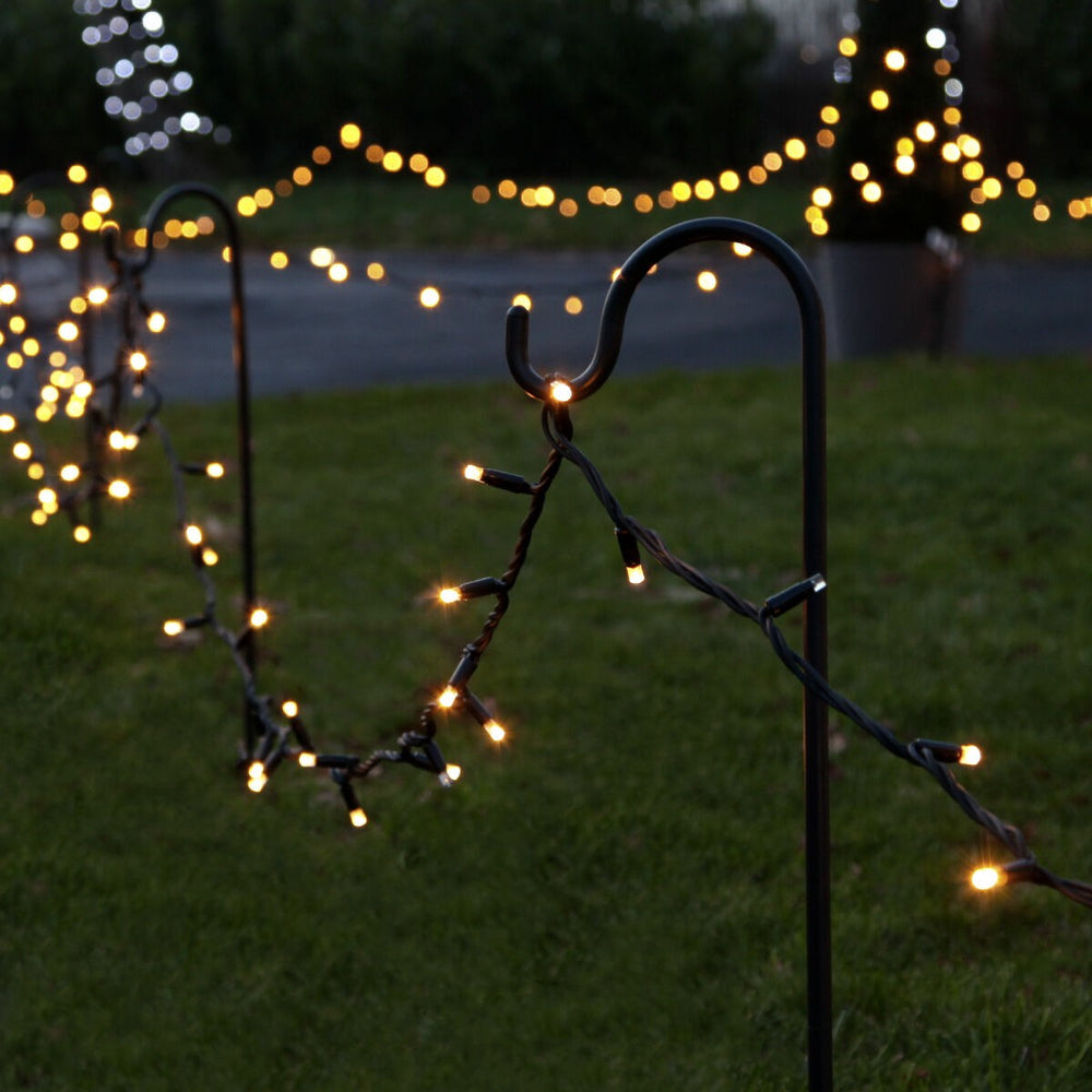 Instalatie de Craciun Liniara, 50 m, 1 m Prelungitor 220V, 498 LED, 8 Jocuri de Lumini, Controler, Fir Negru, Utilizare Interior/Exterior, Protectie anti-inghet, Fir Cupru, Alb Cald