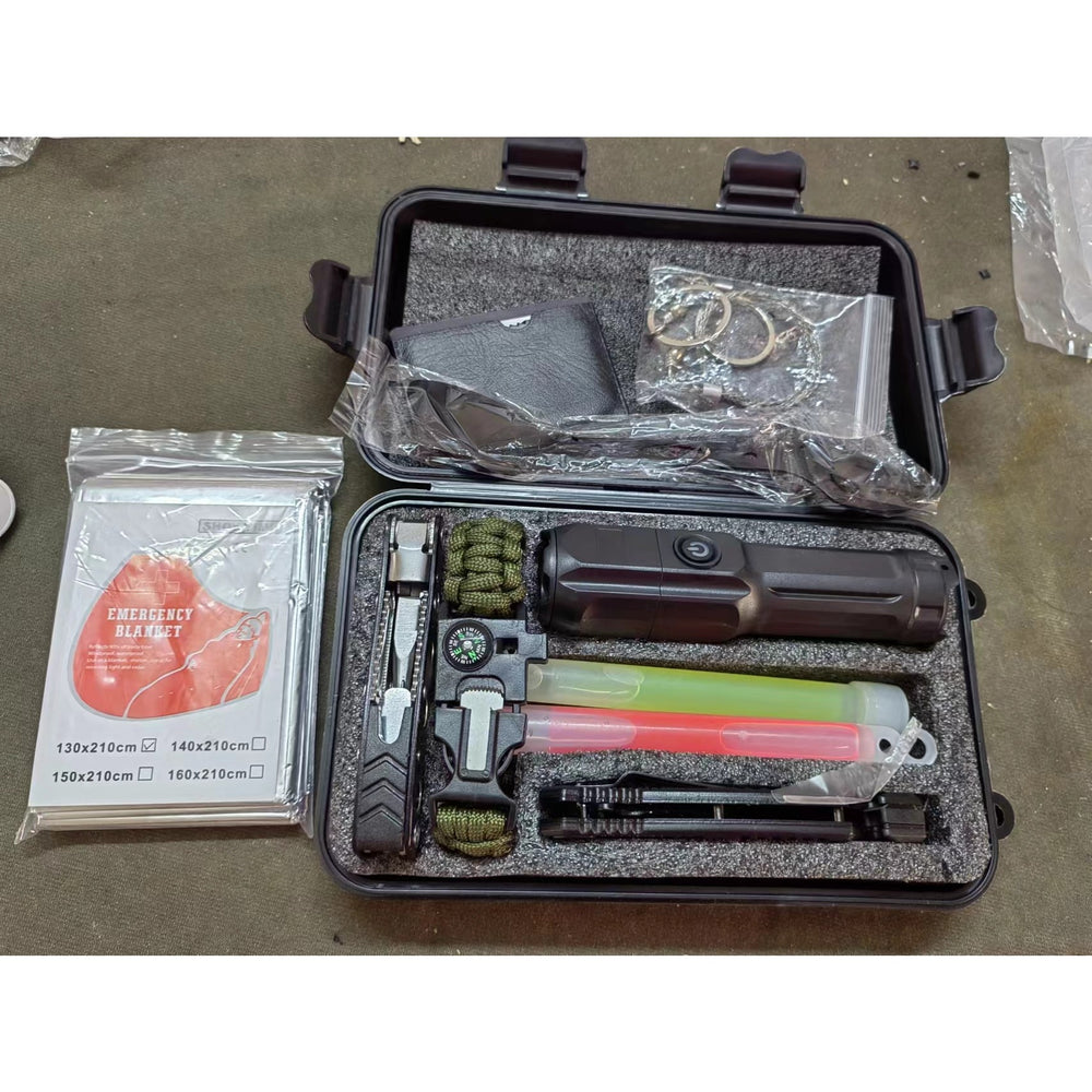 Kit supravietuire multifunctional, Instrumente profesionale, Tip Valiza, pentru Camping, Drumetii, Aventuri in aer liber, 130x210 cm, Negru