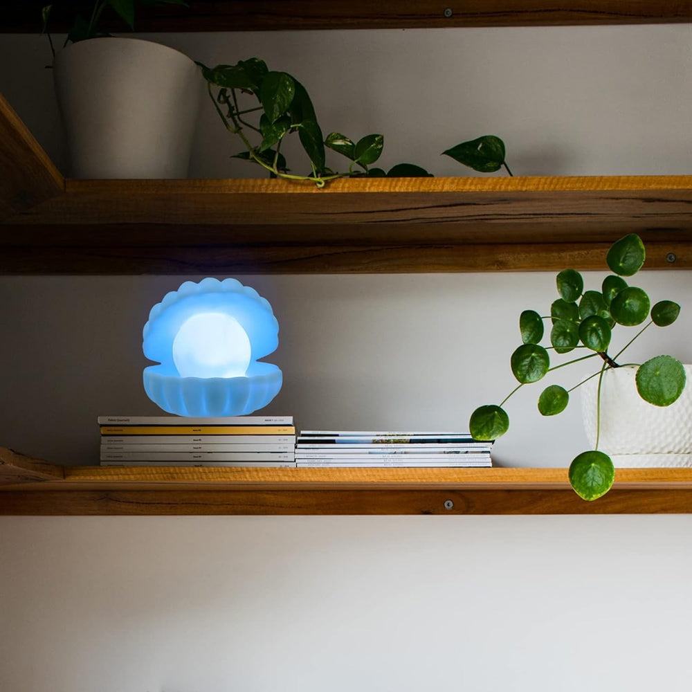 Lampa de Veghe, Model Scoica cu Perla, Lumina Calda, 10 x 8.5 cm, Led, Baterii Incluse 3 x LR44, Albastru