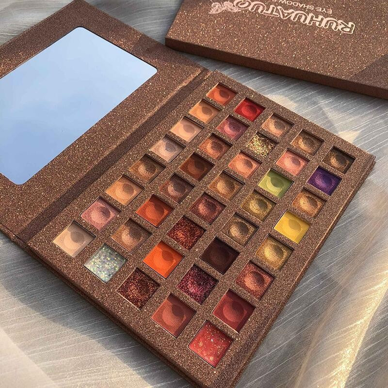 Paleta de farduri cu 40 de culori pigmentate, Maro cu sclipici