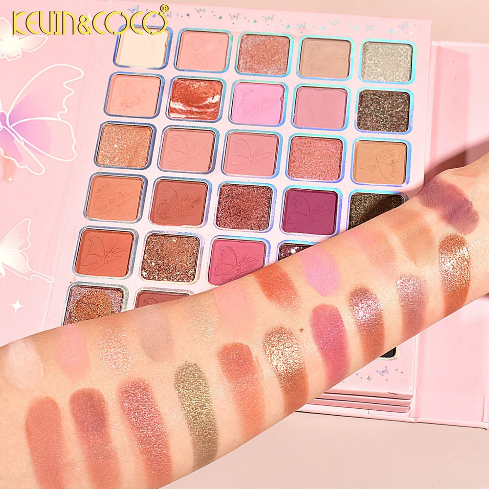 Paleta de Machiaj Profesionala KEVIN & COCO Glowy Butterfly Makeup Book, 96 Nuante, Trusa Multifunctionala pentru Ochi, Buze si Fata, Farduri Mate si Sidefate, Blush, Iluminatoare si Produse, pentru Toate Tipurile de Ten, 21 x 16.5 x 3.6 cm, Roz