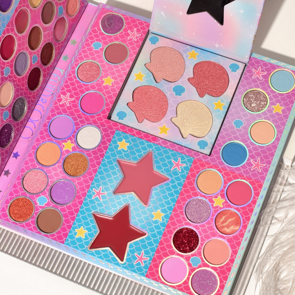 Paleta de Machiaj Profesionala KEVIN & COCO Mermaids, 86 Culori, Trusa Completa pentru Ochi si Fata, Farduri Mate, Sidefate si Glitter, Blush, Iluminator si Contur, Pigmentare Intensa, 23.5 x 25 x 2.1 cm, Multicolor