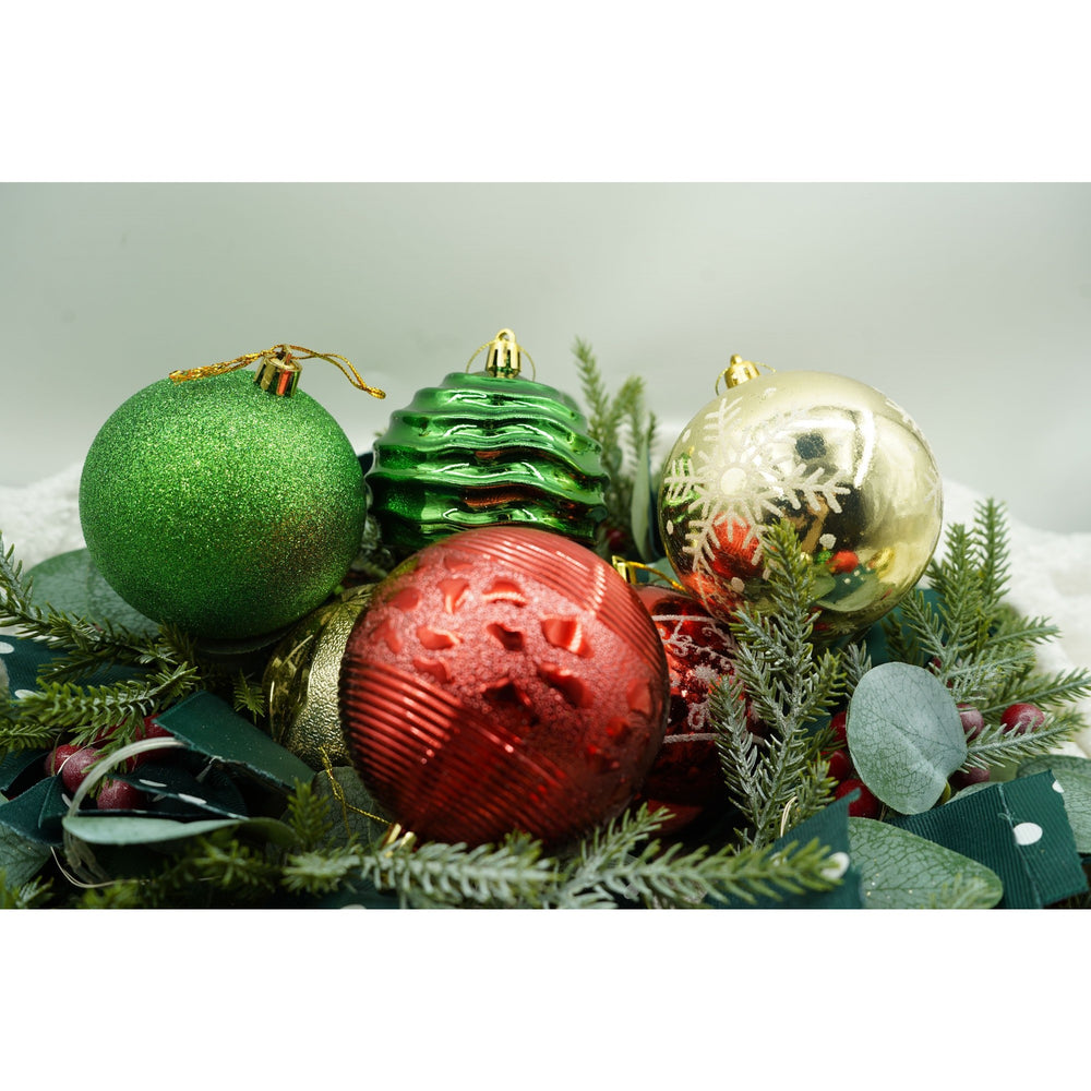 Set de 24 ornamente de brad, de tip Glob, Multicolor, cu ø de 8 cm, din plastic, cu